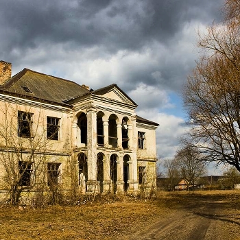 Бывшая плебания при костеле
